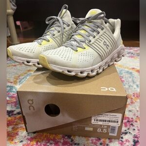 On Cloud Tennis Shoes